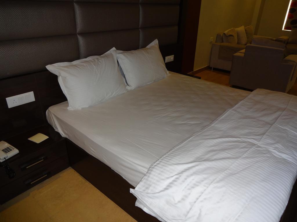Hardik Resort Orchha Bilik gambar