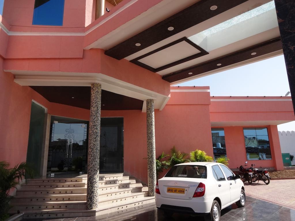 Hardik Resort Orchha Luaran gambar